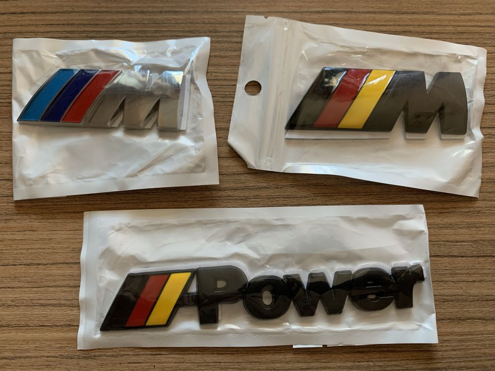 Embleme BMW negru mat si argintiu