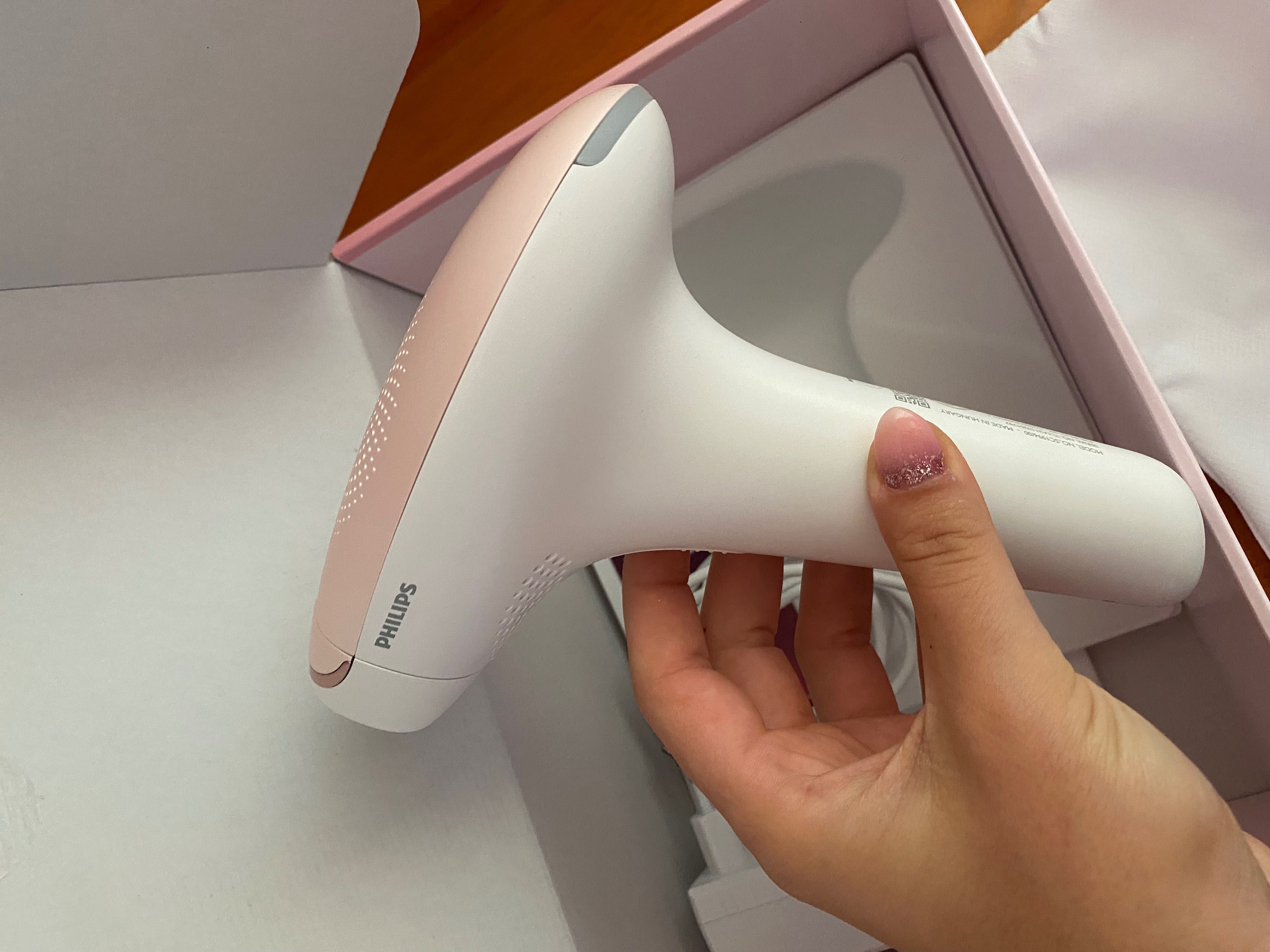 Фотоепилатор за обезкосмяване Philips Lumea IPL Advanced