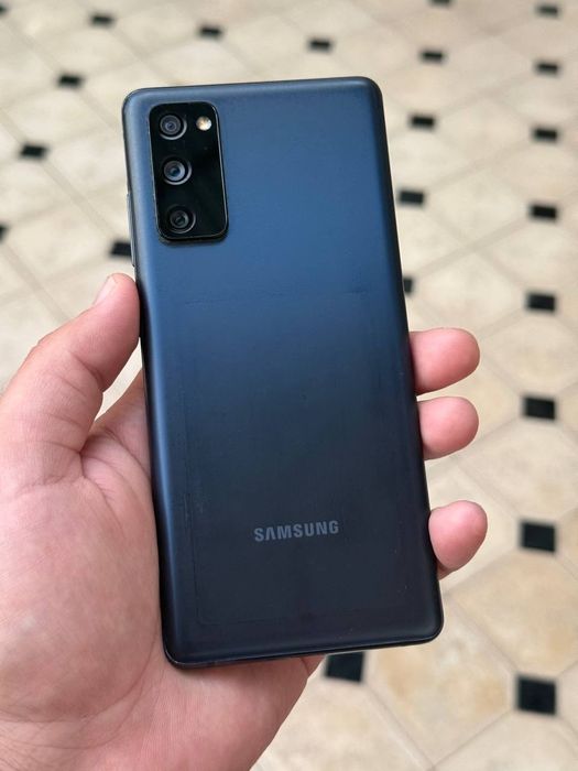 Samsung s20 fe 6/128