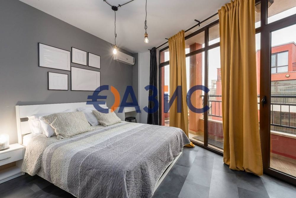 Продава се Двустаен апартамент в к.к. Слънчев бряг - 76 кв.м за 1204 €/кв.м - Снимка #9