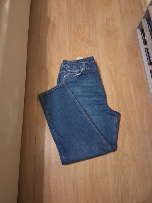 Blugi femei nou  cu eticheta