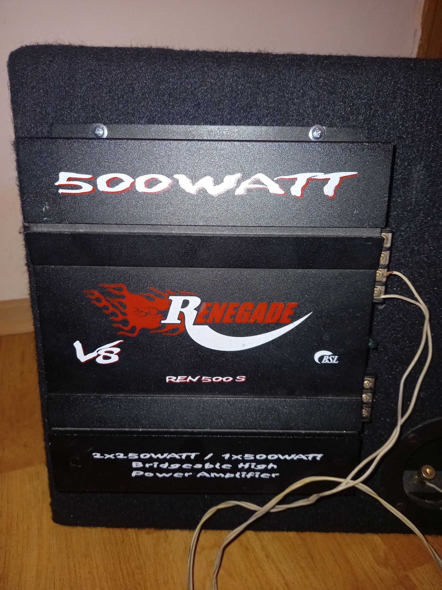 Subwoofer auto Renegade