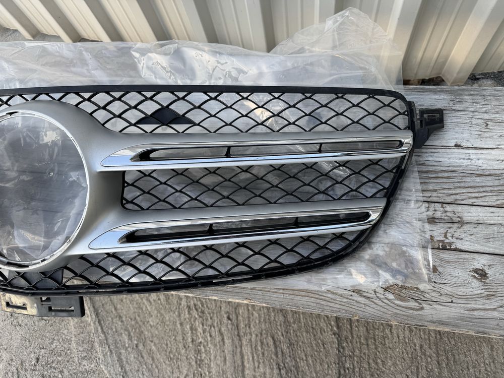 Решетка AMG АМГ Mercedes GLE ГЛЕ и прагове