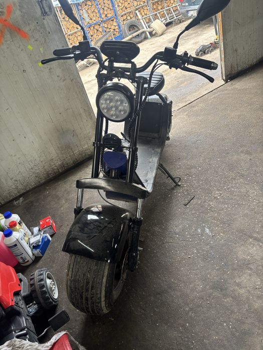 Vand scuter electric