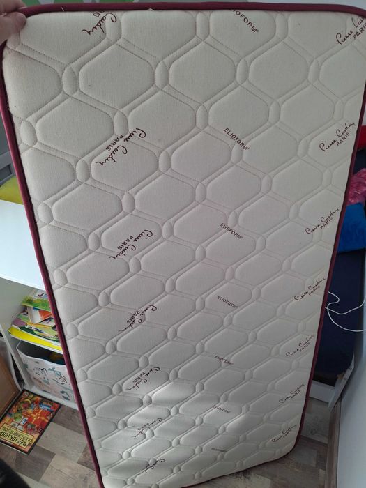Матрак за легло 140/70 Pierre Cardin,
