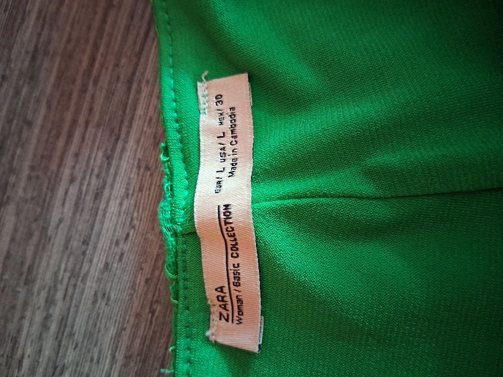 Дантелени къси панталони Zara