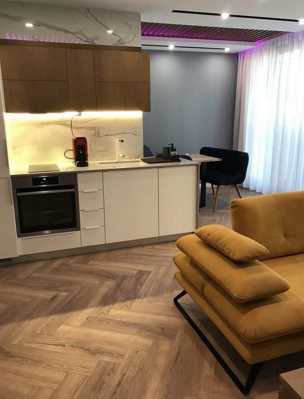 Дава се под наем Двустаен апартамент в София, Витоша - 50 кв.м за 800 € - Снимка #2