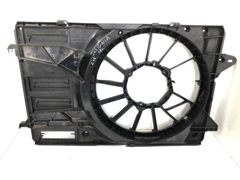 Дуфузьор от Опел инсигниа Opel insignia b sport tourer z18 2018г