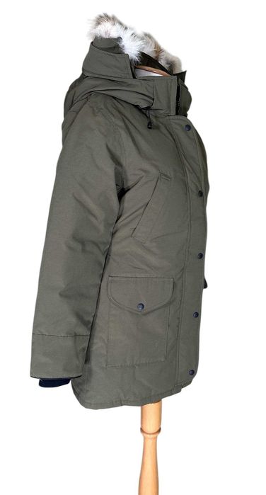 Ново Canada Goose дамска парка яке Размер С