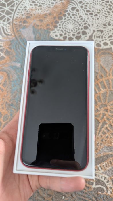 Iphone 11 64gb product RED