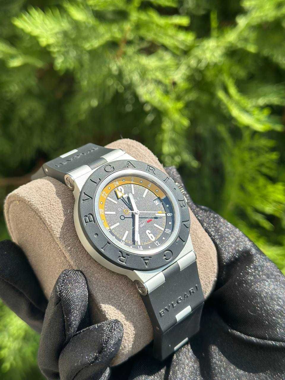 BVLGARI 40mm uni