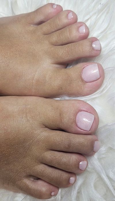 Manichiura si pedichiura