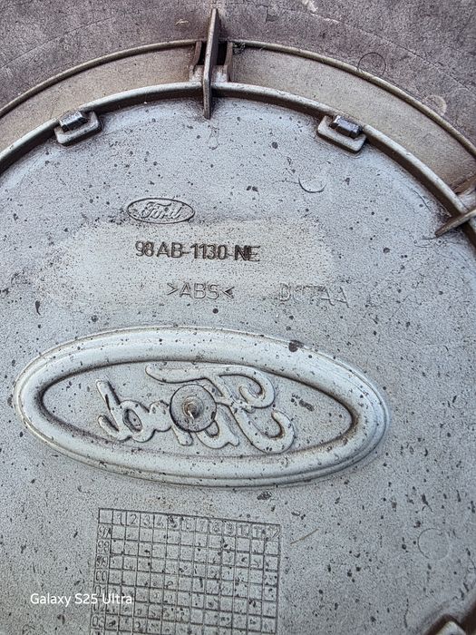 Оригинални тасове 15 цола за Ford Форд