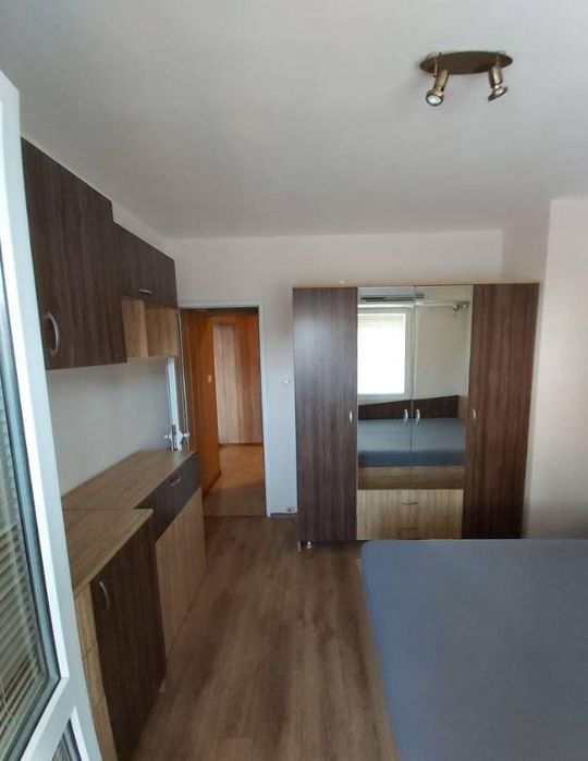 Дава се под наем Тристаен апартамент в Бургас, Меден рудник - зона А - 70 кв.м за 372.3 € - Снимка #4