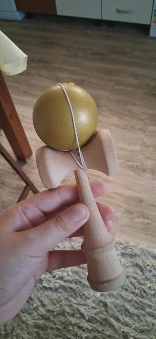 Kendama X cu grip