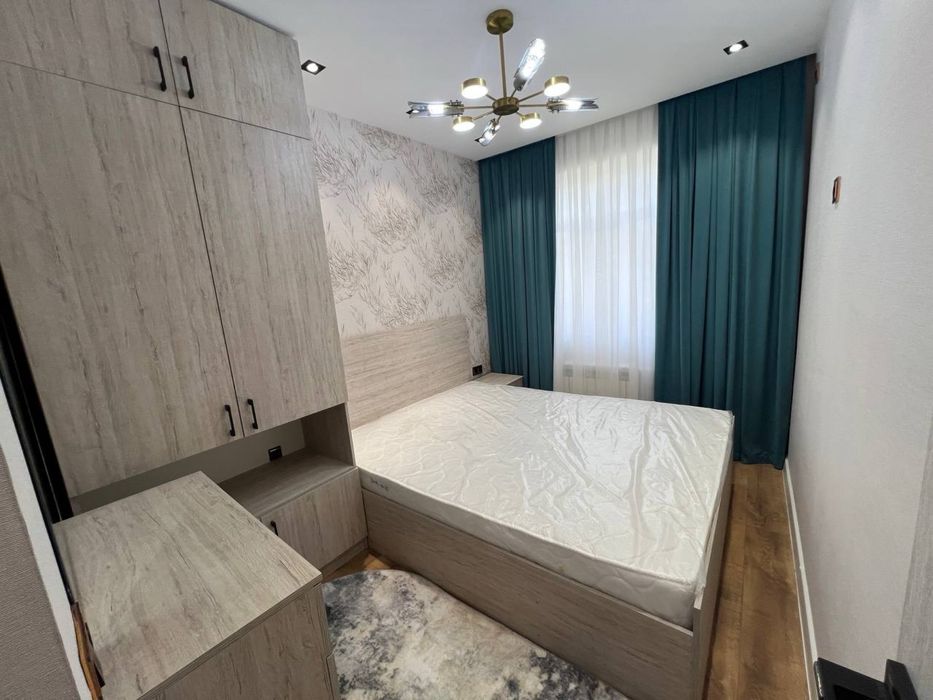 Продам 1-2/4/4 Чиланзар 1 кв