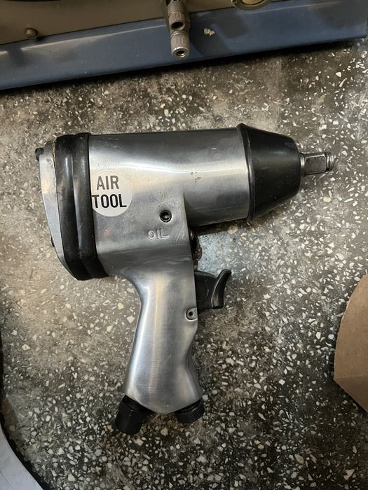 Pistol de impact nou, 260 NM