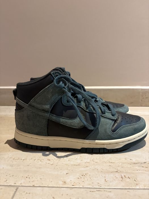 Продавам зелени кецове на найк