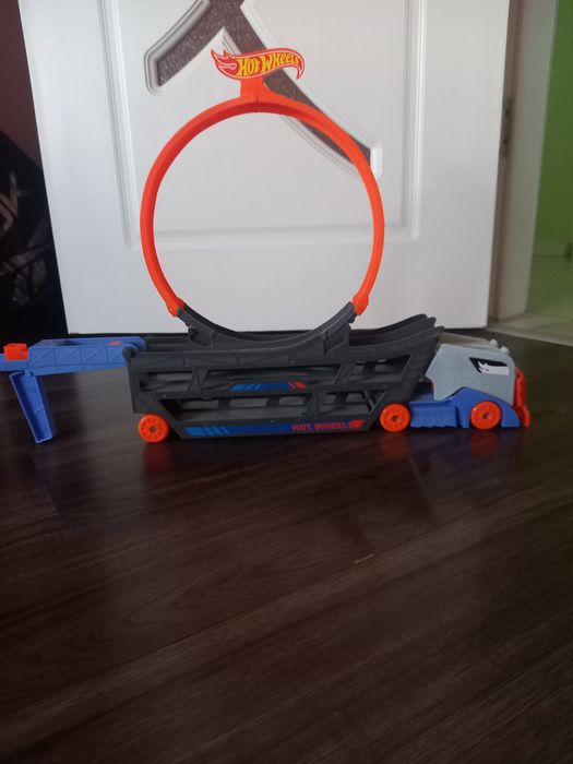 Hot wheels писти