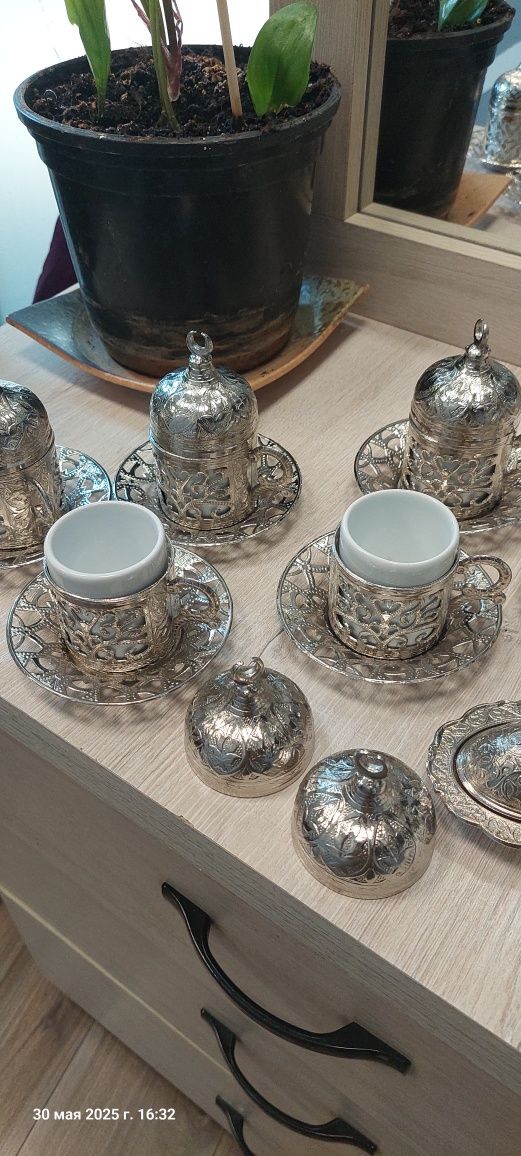 Сервиз на 6 персон, металлический Турция