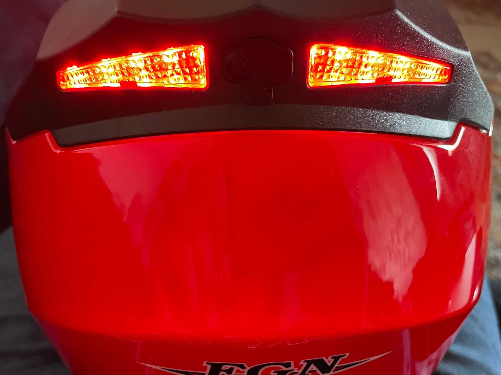 Casca Moto Scuter ATV Flip-up Cu Lumini Led Spate Noua XL