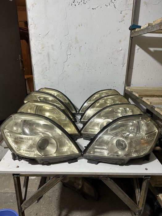 Фары на Nissan Teana