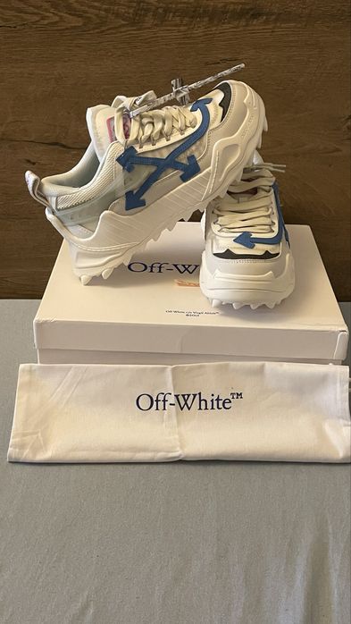 Off-White Odsy 1000