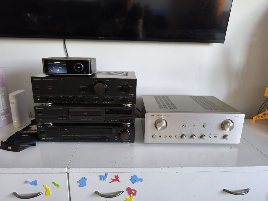 Vand sau schimb amplificator vintage Marantz pm 8000