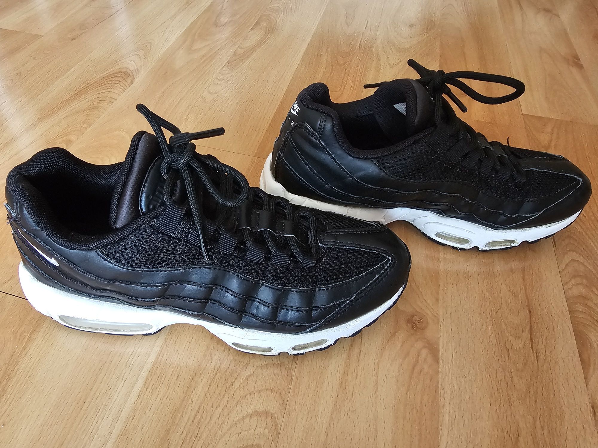 Маратонки NIKE Air Max 95, номер 40