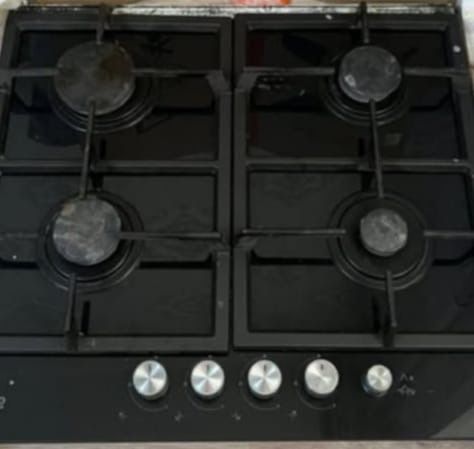 Продам Газ плиту 4 комфорки в хорошем состоянии