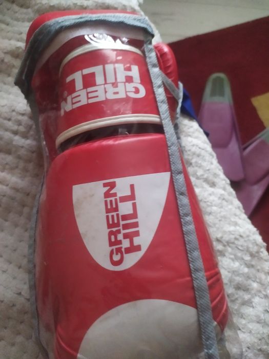 Боксерские перчатки 10 унции