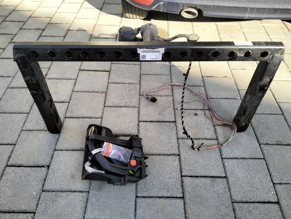 Cârlig remorca audi A4 b8,5 OEM