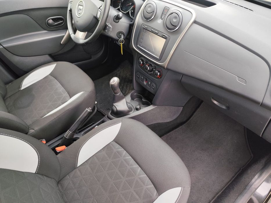 Dacia Sandero STEPWAY/AN 2015/Motor 0.900 BENZINA/90 cp