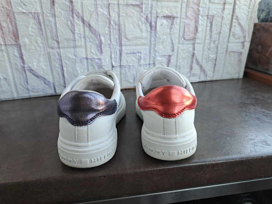 детски маратонки,кецове,спортни обувки,Tommy Hilfiger,ном,33за момче