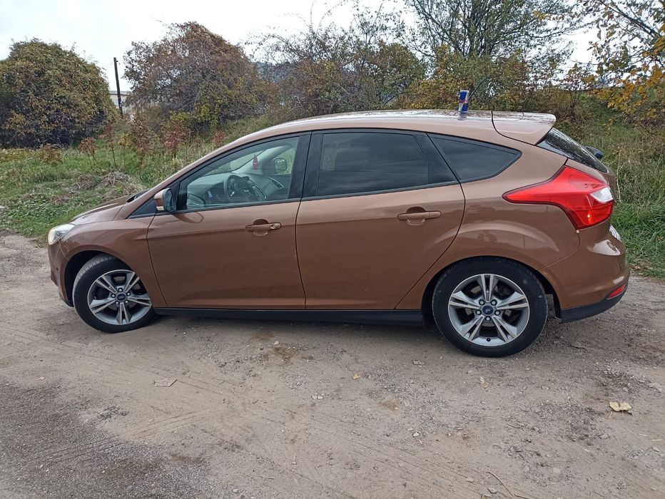 Vând Ford Focus  2014