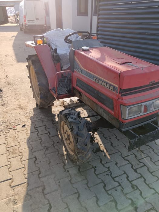 Se vinde Yanmar f215