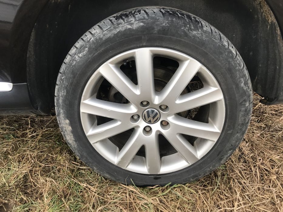Vw Touareg НА ЧАСТИ 2,5 R5 2006г