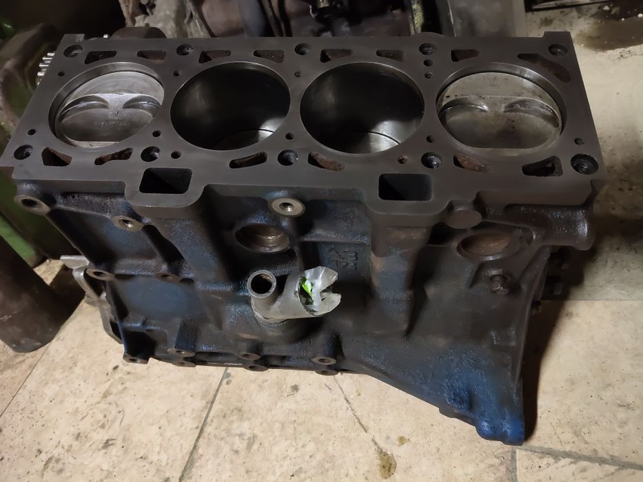 Продам блок 8 кл