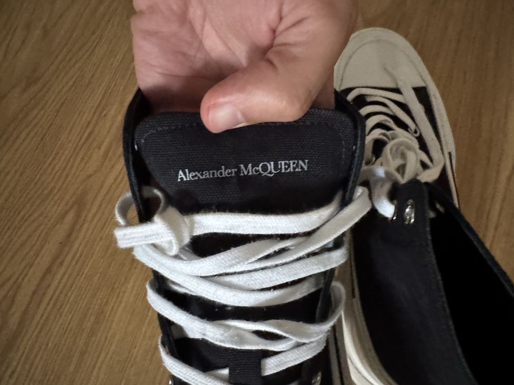 Кецове Alexander McQueen Chunky hi-top