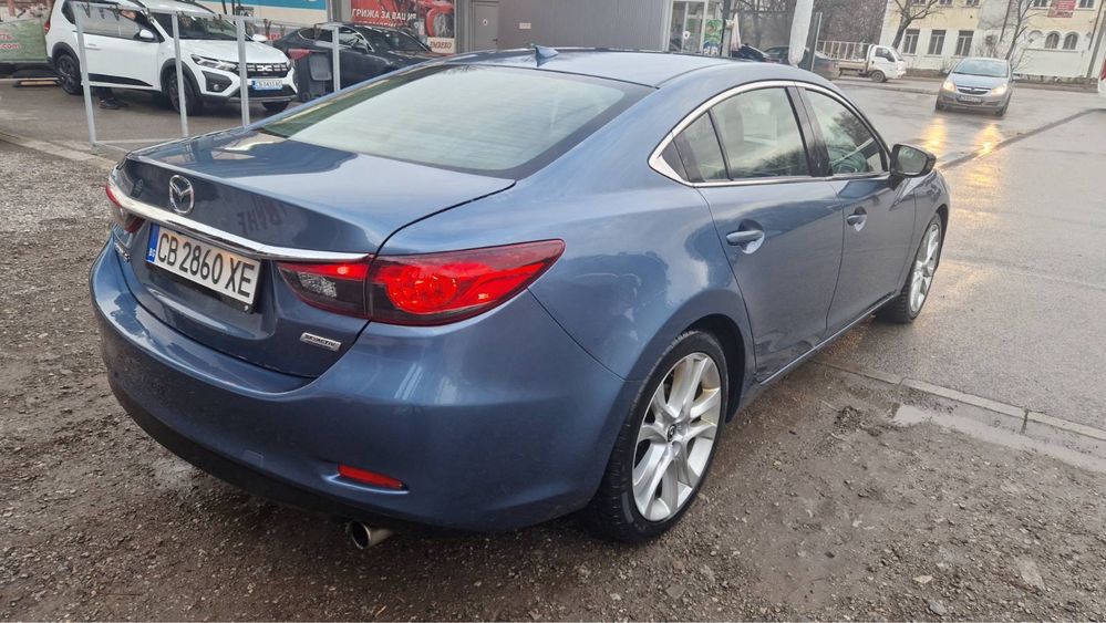 Mazda 6 2.5 бензин напълно обслужена