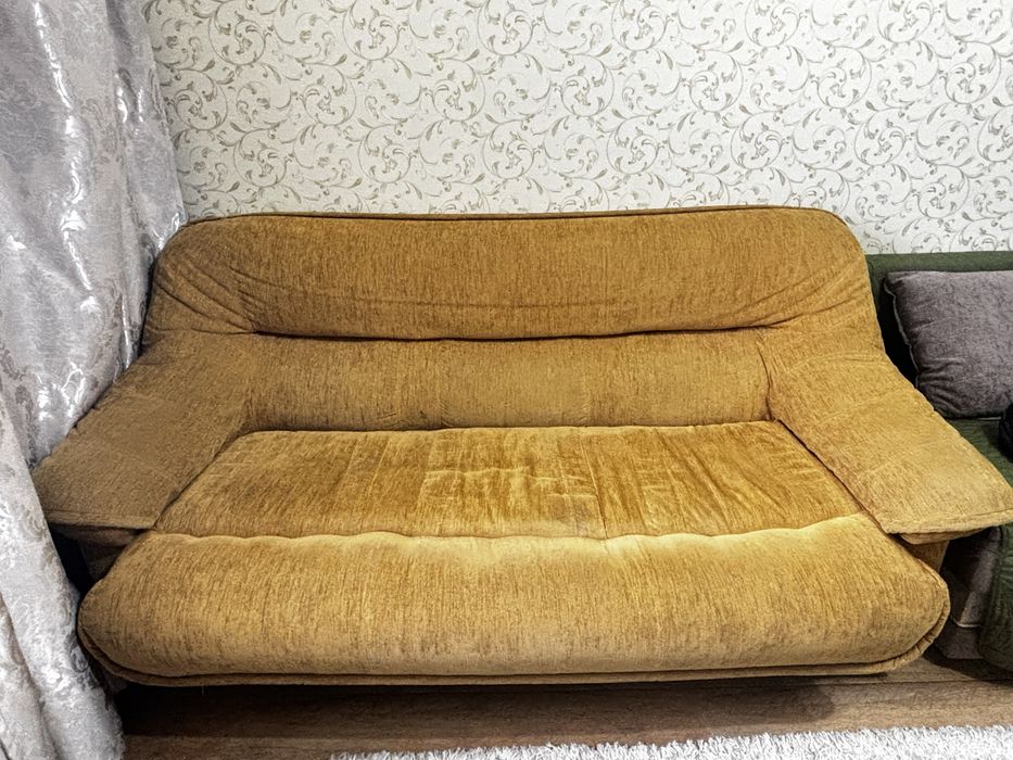 Диван для гостиной