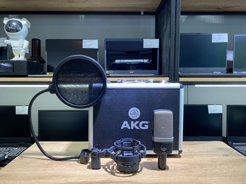 Профессиональный конденсаторный микрофон AKG C214, черный, 10314/А10