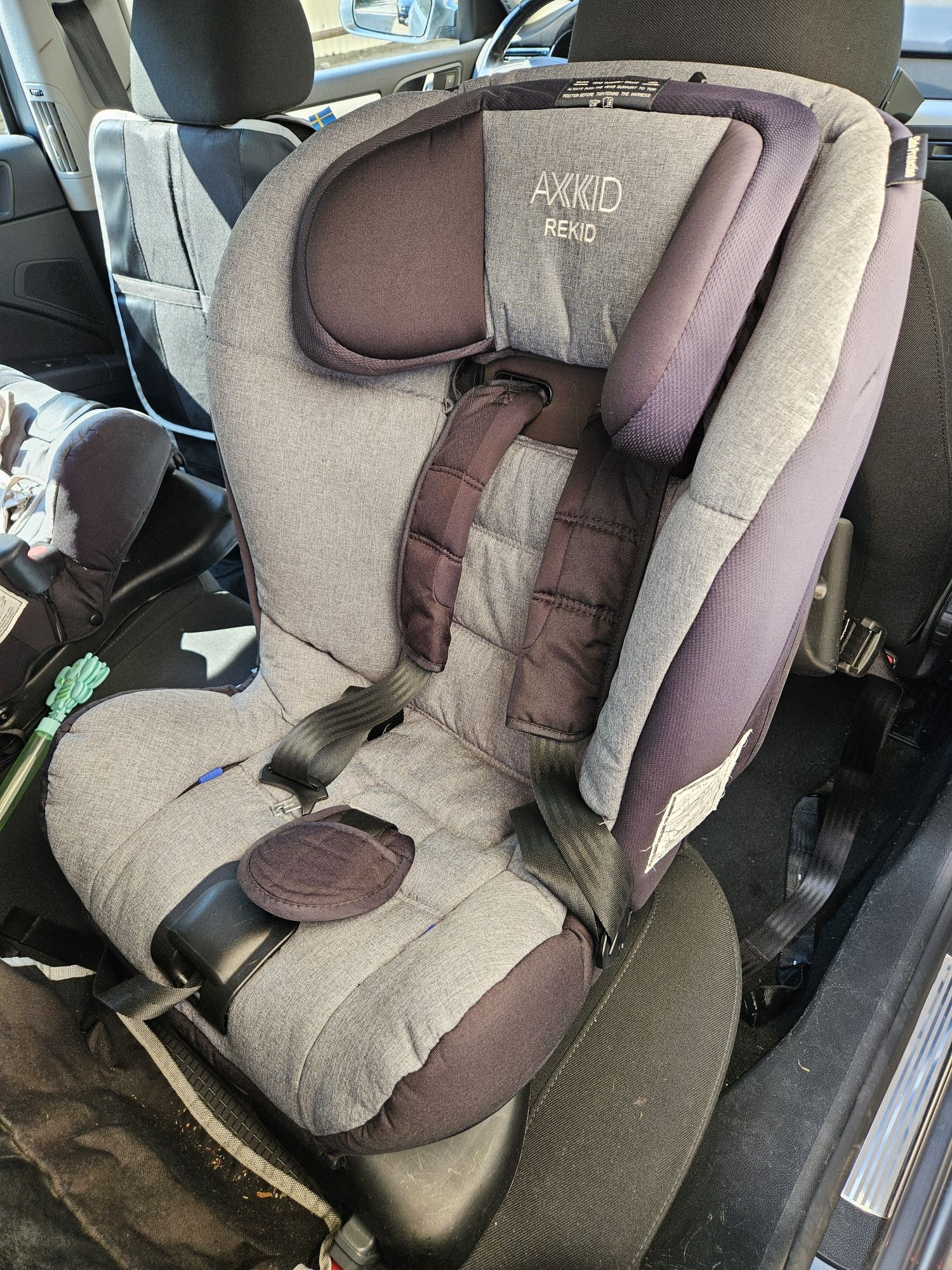 Scaun auto copii 9-25 kg Axkid Rekid