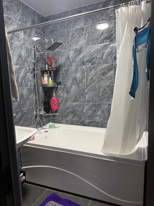 Продается 2 комнатная кв