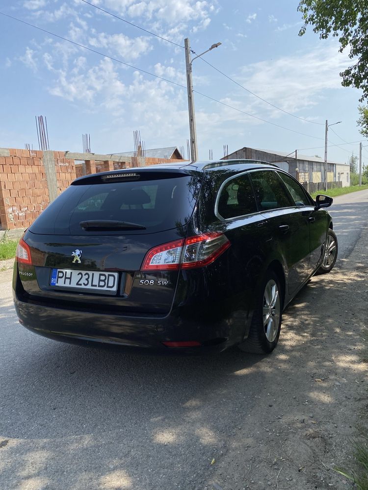 Peugeot 508/ Plafon panoramic/ Automata/bine intretinuta