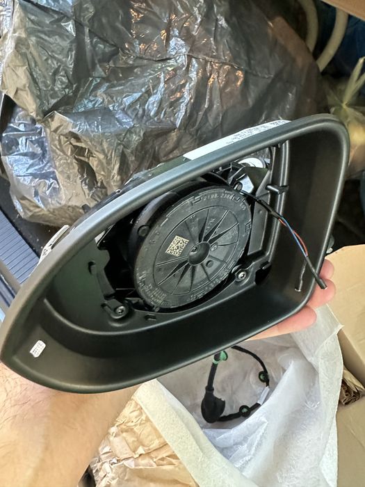 Oglinda exterioara VW PASSAT B8