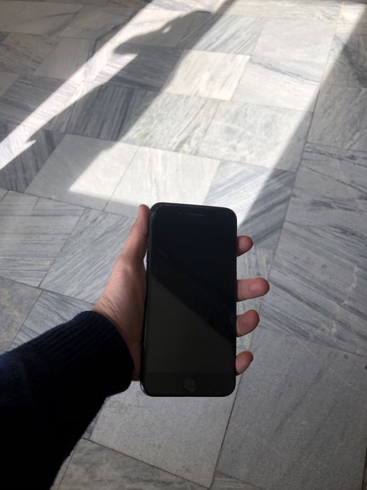 Ayfon 8 plus 256 tali