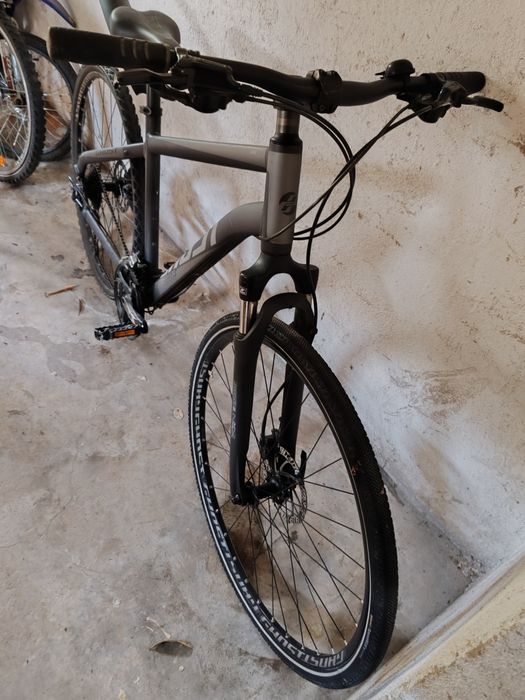 Bicicleta de vânzare