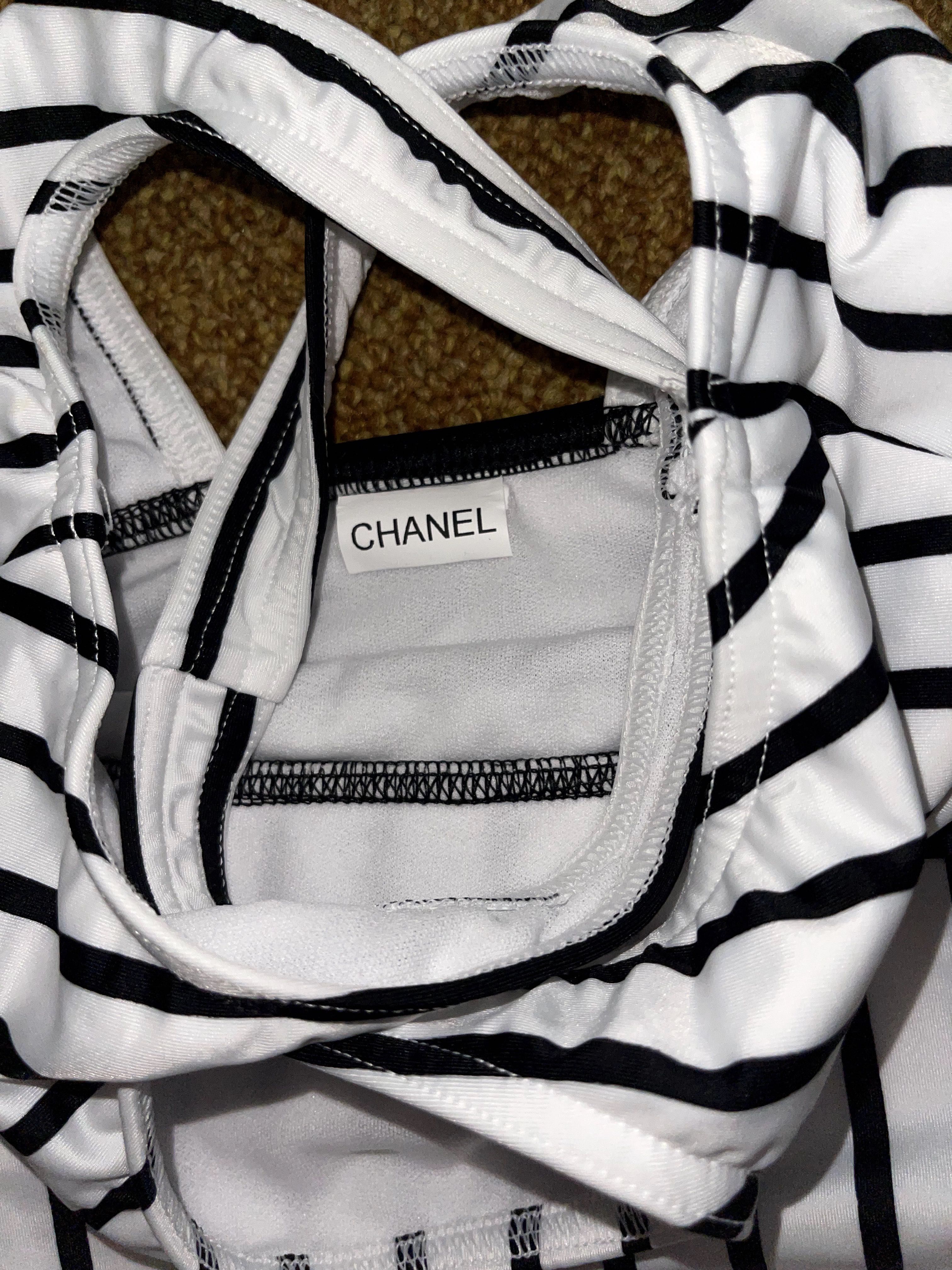 Chanel бански черно бял цял Шанел черен топ боди