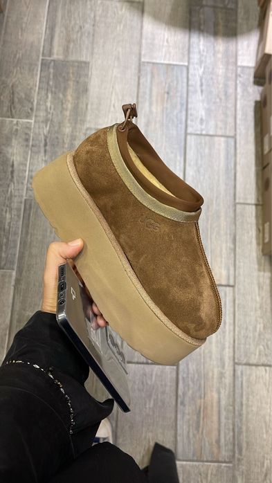 New model UGG 36 38 39 piele si blana de oaie